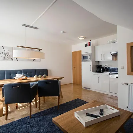 Alpenresidenz By Alps Apartment